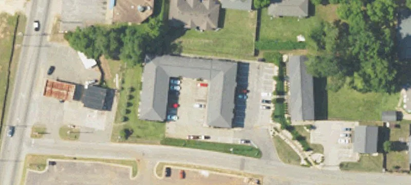 100 Ctr St