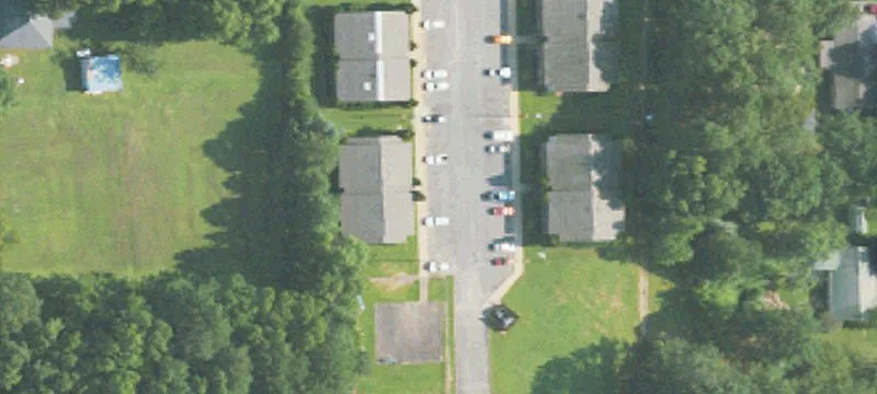 Pinecrest St