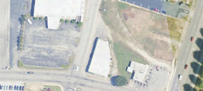 Lanier Ave