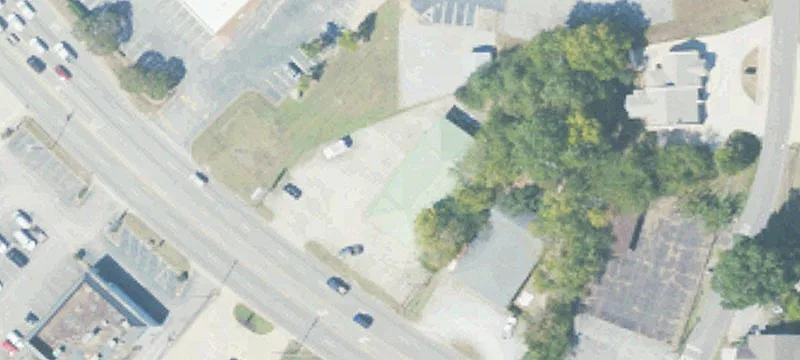 110 Grand Ave