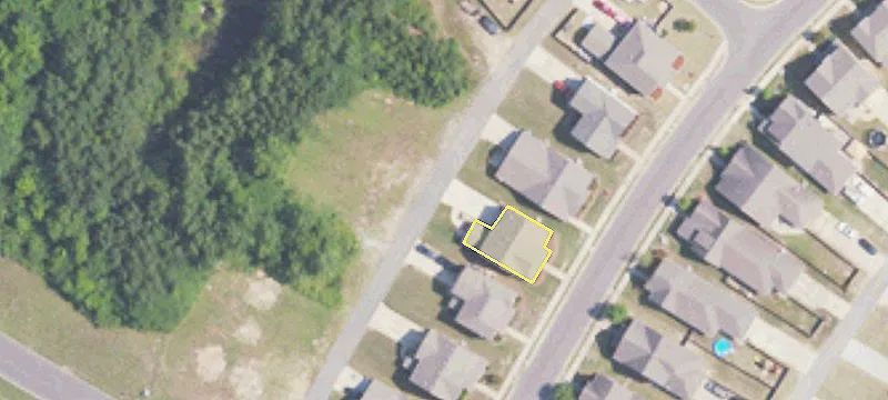 698 Norfolk Dr
