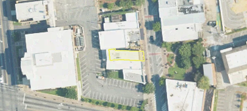 135 Foster St