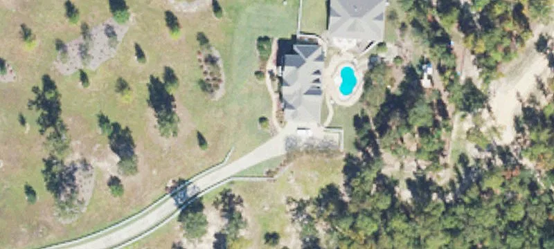1636 Angel Dr