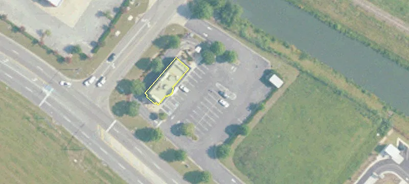 8801 Eastchase Pkwy