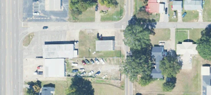 105 Tarver SE St