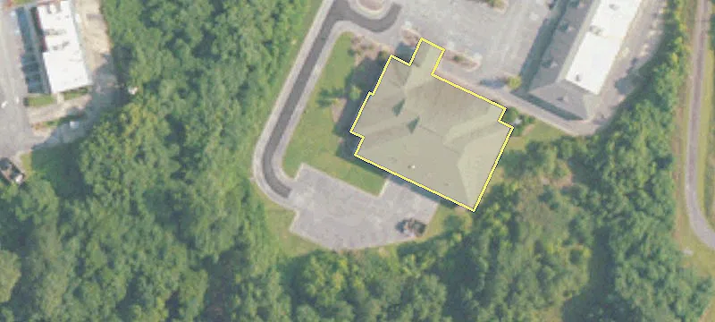 859 Airport Dr