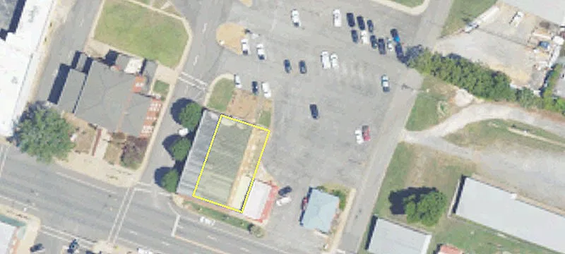 101 Main St