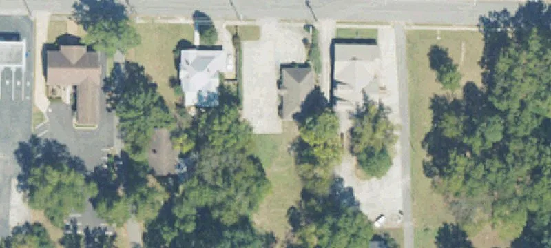 414 Laurel St