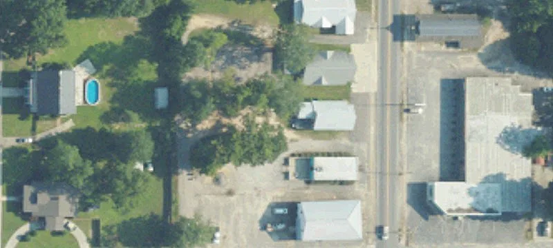 709 Douglas Ave