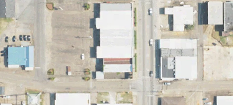 136 Frst Ave