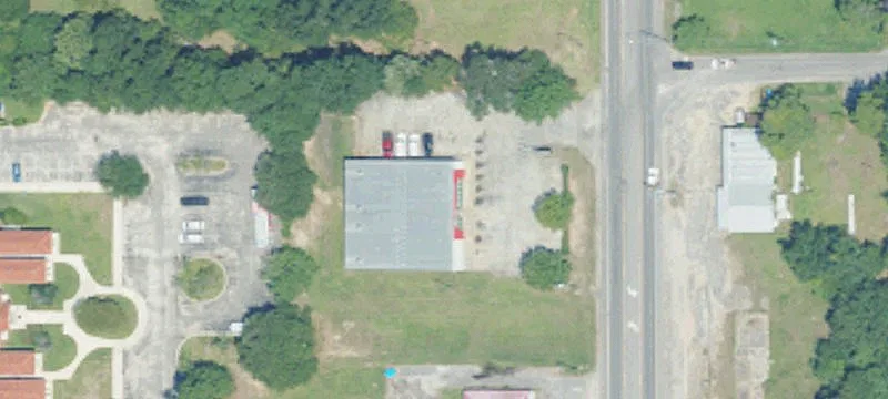 1304 Main St