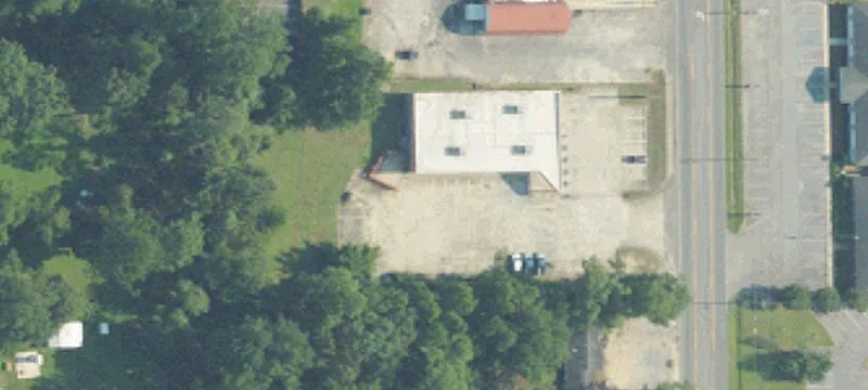 1107 Douglas Ave