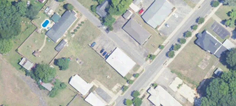 Lanier Ave
