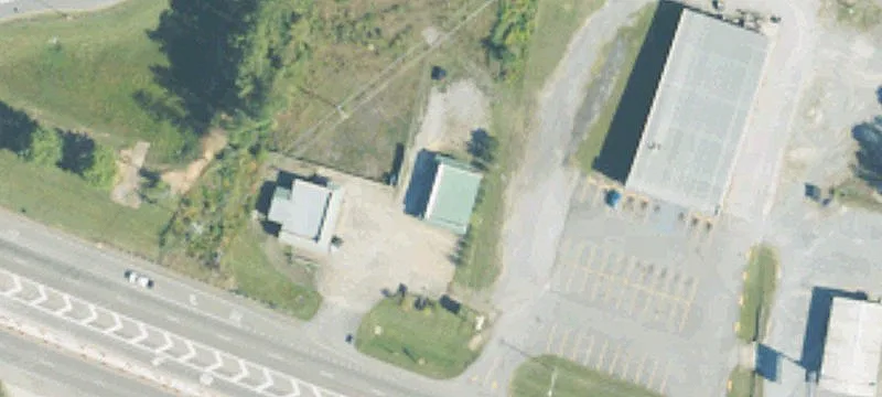 1880 Main St