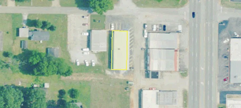 512 Midland Ave