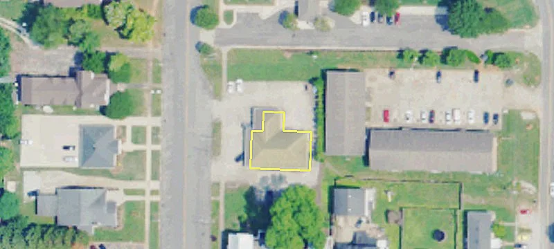 506 Main St