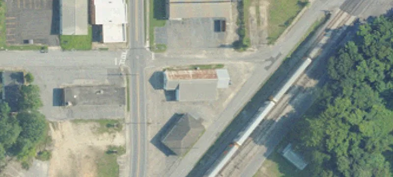 336 Douglas Ave