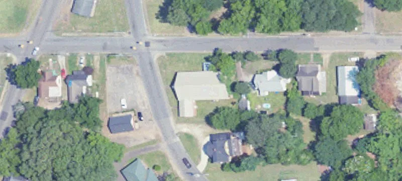 801 Jennings Ave