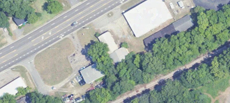 33 Veterans Memorial Pkwy