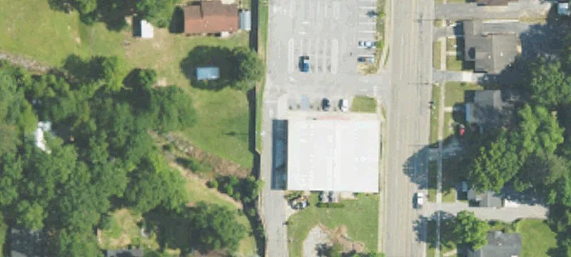371 Main St
