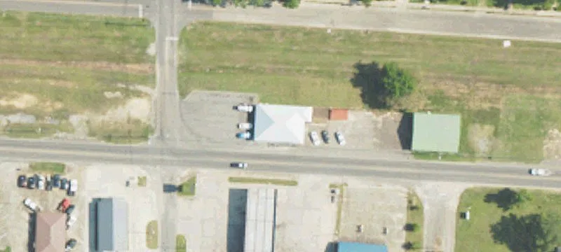 1601 Cumming Ave