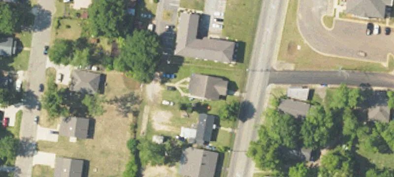 809 Brundidge Blvd