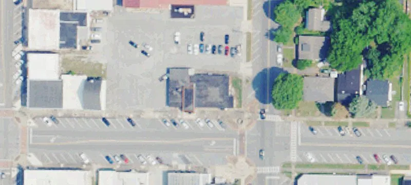 121 5th St