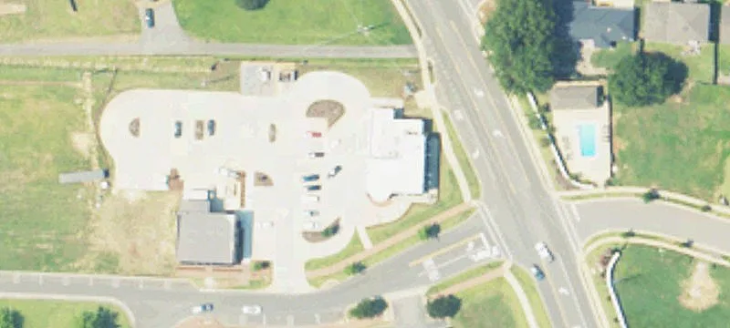 5600 Rice Mine NE Rd