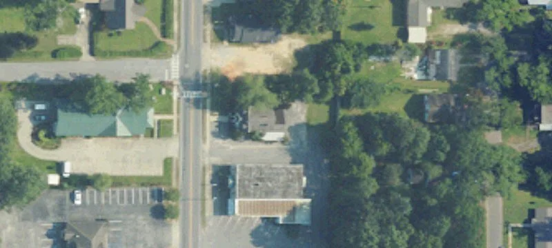 722 Douglas Ave