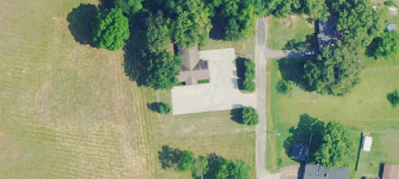 1229 Hwy 72nd E