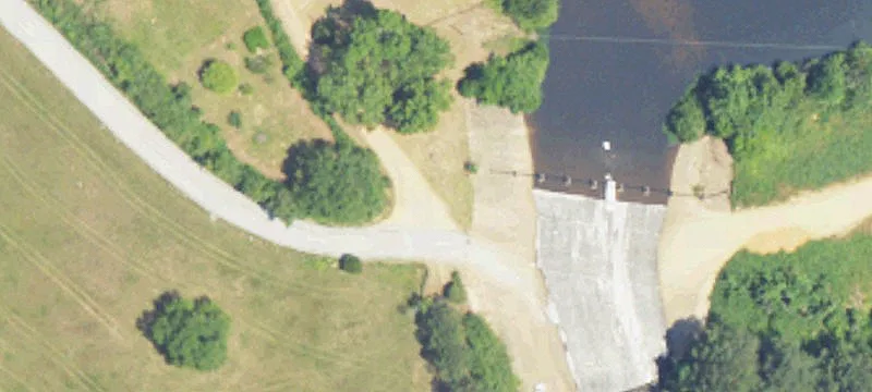 Bays Lk Rd