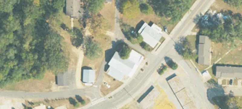 1167 Main St