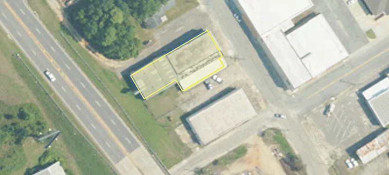 411 Dr Van Ave