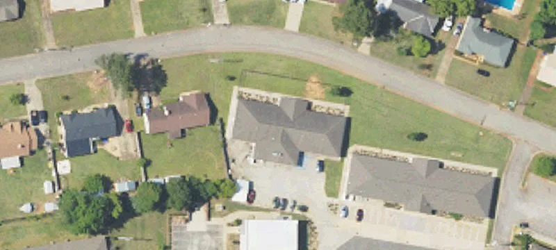 610 Botts Ave
