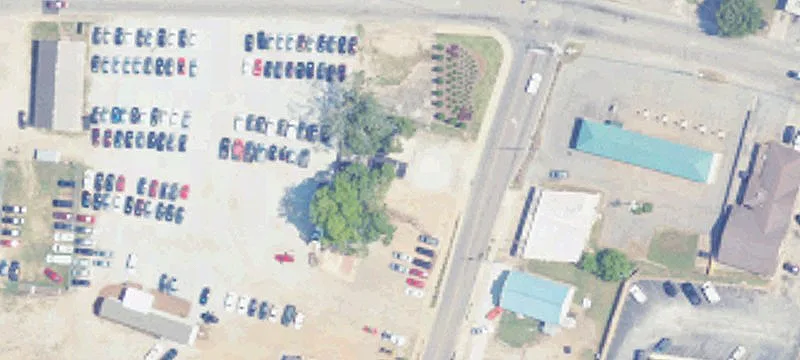 755 Lanier Ave