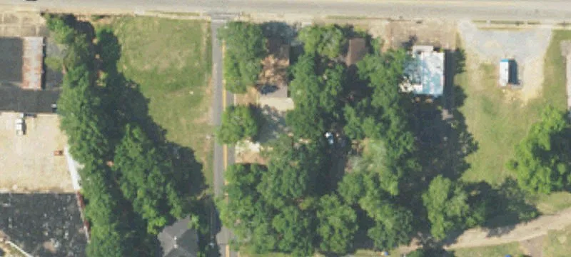 305 Madison St
