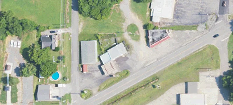 2896 Main St