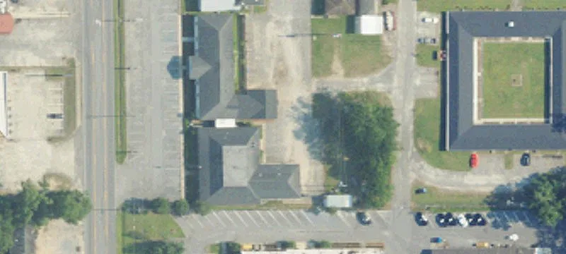 1012 Douglas Ave