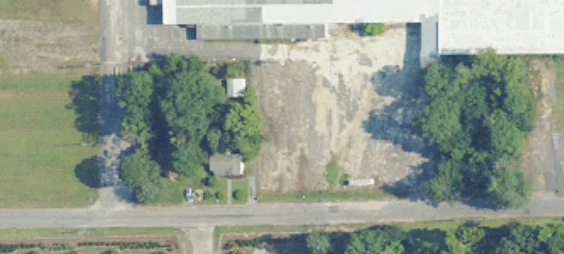 Mclellan St