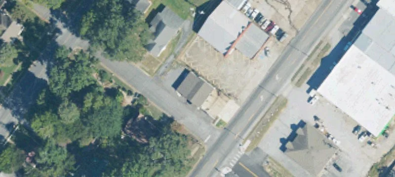 700 Gault N Ave