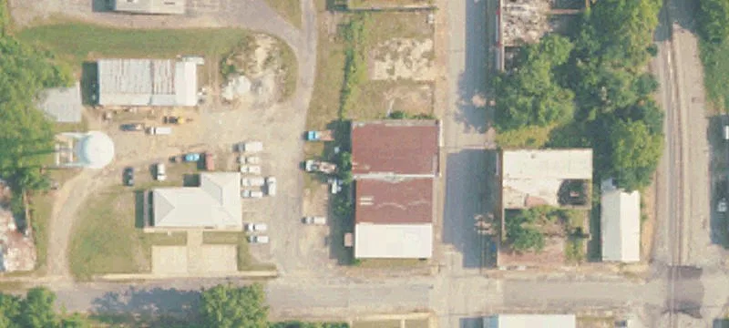 152 Main St