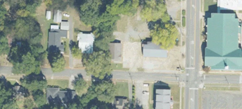 104 Charlotte Ave
