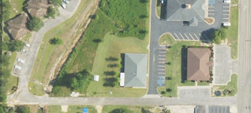 Southern Oaks Dr