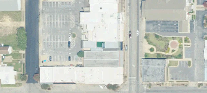 Main St