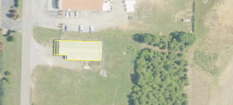 822 County Rd 77
