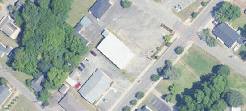 307 Lanier Ave