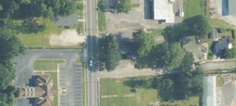 420 Douglas Ave
