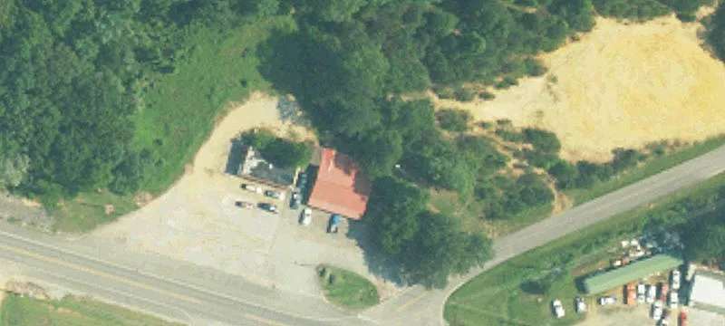 2002 Bexar W Ave
