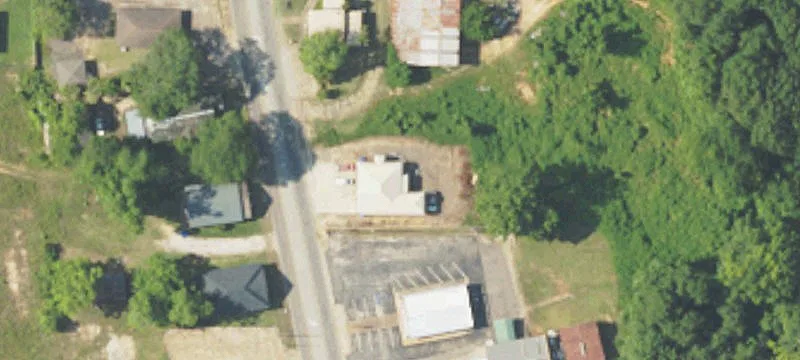 906 Brundidge St