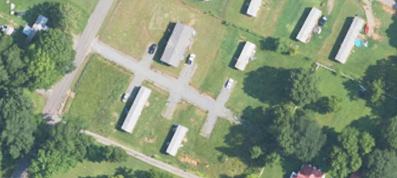 3930 Harris Ln